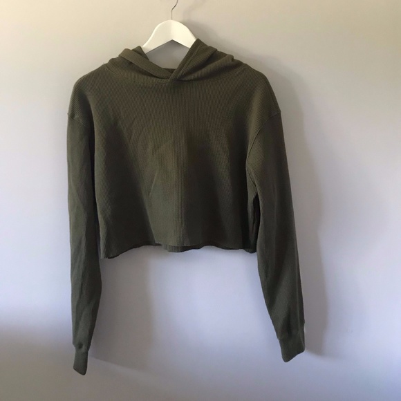 Bluenotes Tops - Cropped Army Green hooded long sleeve